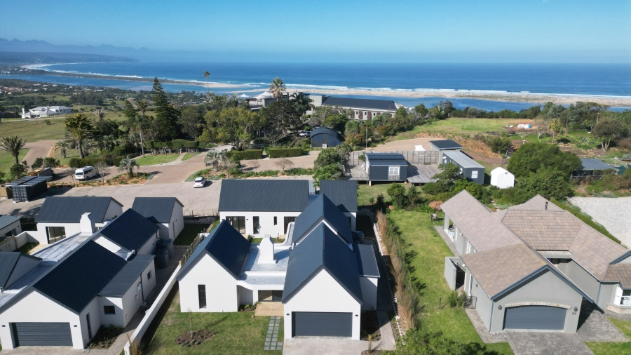 4 Bedroom Property for Sale in Baron View Western Cape